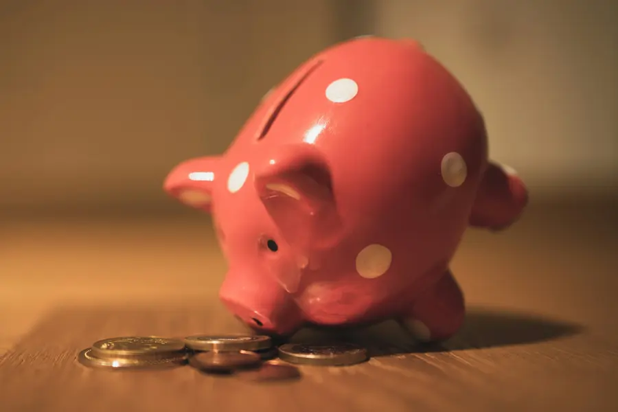 Мысль о крупных суммах у тебя вызывает