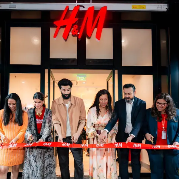 Бренд H&M был основан в: