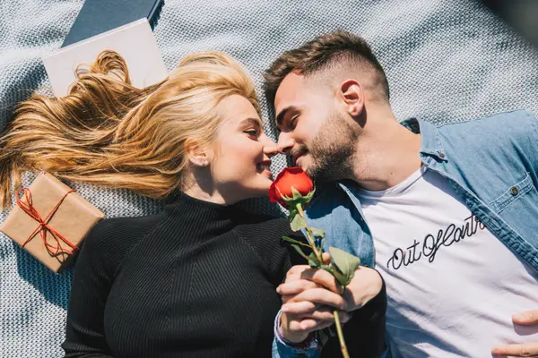 Определи свой язык любви