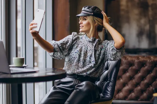 Style Enthusiast 👗